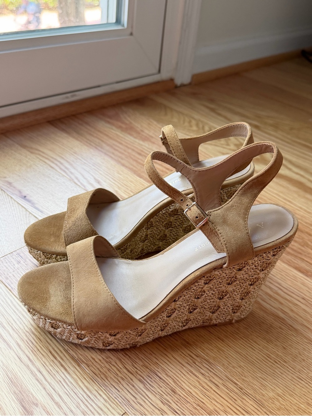 Anthropologie Textured Wedge Sandals Tan Suede Raffia Platform Heels Size 8 - Picture 4 of 9
